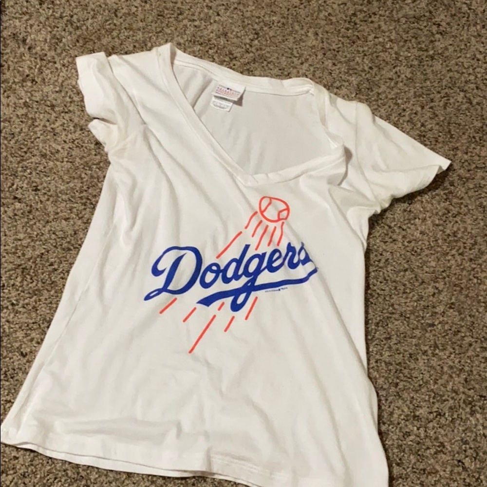 Dodgers v neck